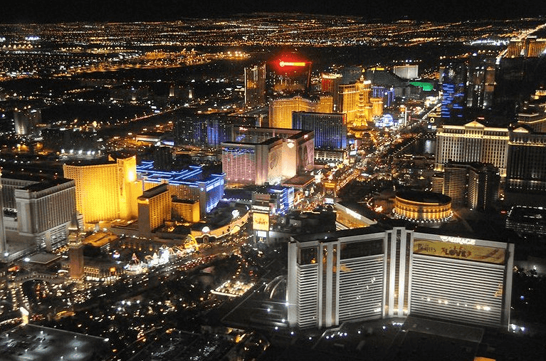 Hotéis que lembram cidades na Strip em Las Vegas 