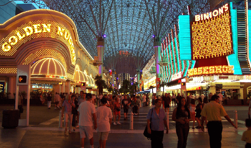 Calçadão da Fremont Street em Downtown Las Vegas 