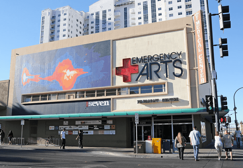 Emergency Arts em Downtown Las Vegas 