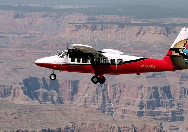 Excursão aérea e passeio ao Grand Canyon