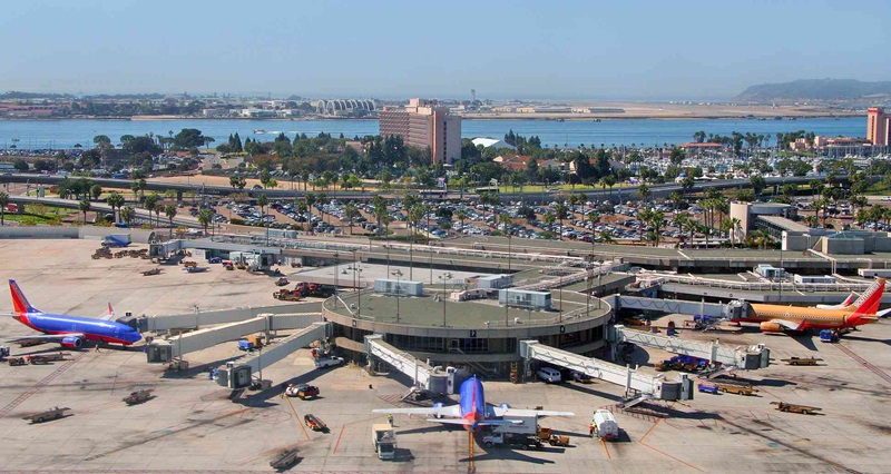 Aviões no Aeroporto Internacional de San Diego